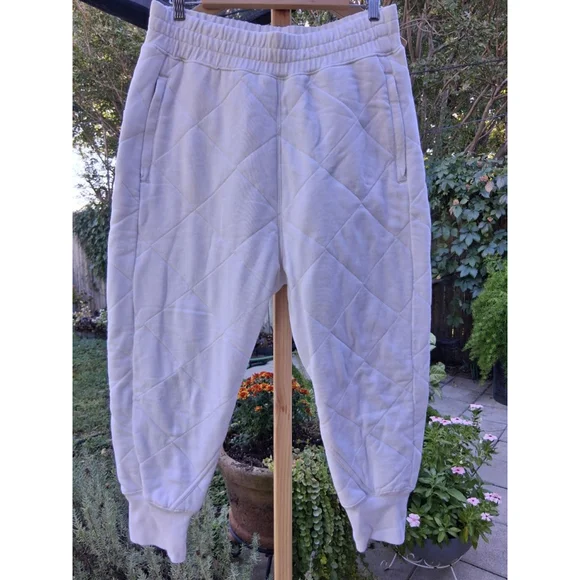Free People FP Movement June Bug Quilted Joggers Pants Sz.M EUC - Picture 4 of 16
